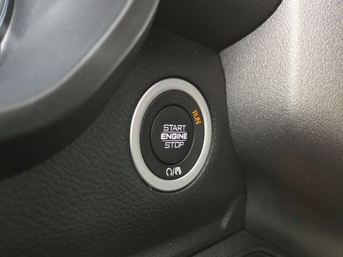Certified 2023 RAM 1500 Big Horn AWD/4WD image 25