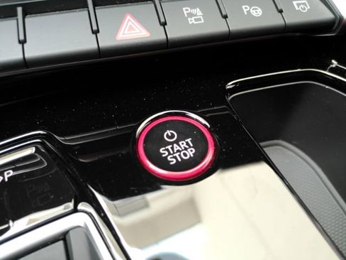 Used 2023 Audi RS e-tron GT w/ Ceramic Brake Package image 43