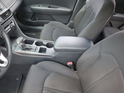Used 2016 Kia Optima LX w/ LX Convenience Package image 33