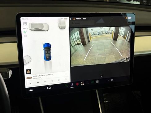Used 2021 Tesla Model Y Performance AWD/4WD image 32