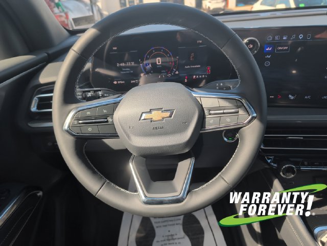 New 2027 Chevrolet Traverse LT w/ Sun and Wheel Package AWD/4WD image 9