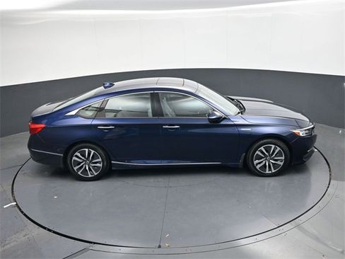 Used 2019 Honda Accord Touring image 26