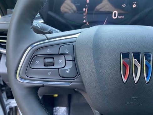 New 2025 Buick Envista Avenir image 14