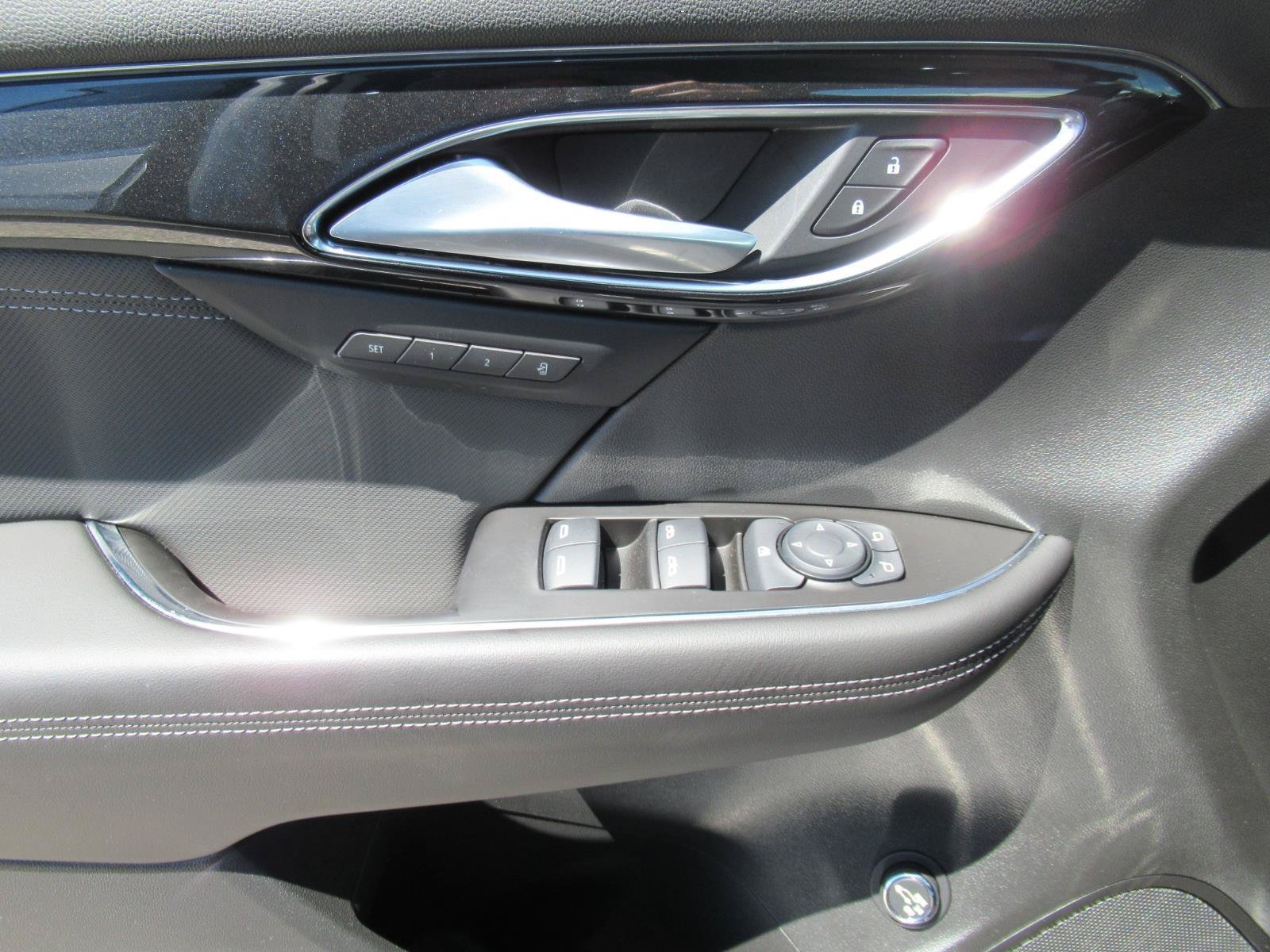 Used 2025 Buick Envision Preferred AWD/4WD image 22