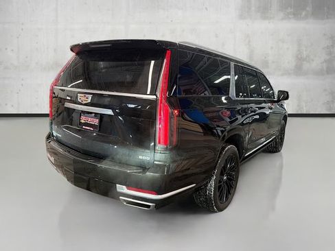 Used 2025 Cadillac Escalade ESV Premium Luxury w/ LPO, Floor Liner Package image 5