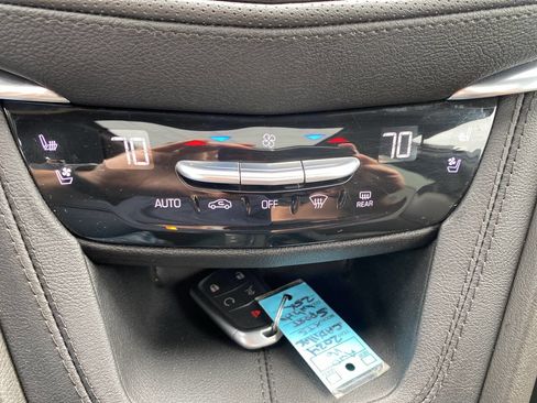 Used 2024 Cadillac XT5 Sportv w/ Technology Package AWD/4WD image 41