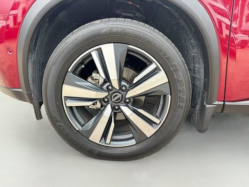 Used 2023 Nissan Rogue Platinum image 33