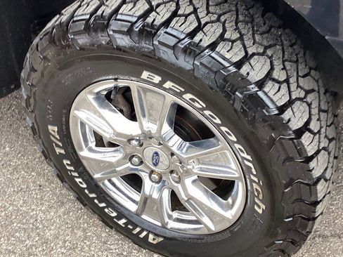 Used 2015 Ford F150 XLT w/ Equipment Group 301A Mid image 28