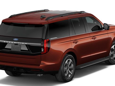 New 2027 Ford Expedition Active AWD/4WD image 4