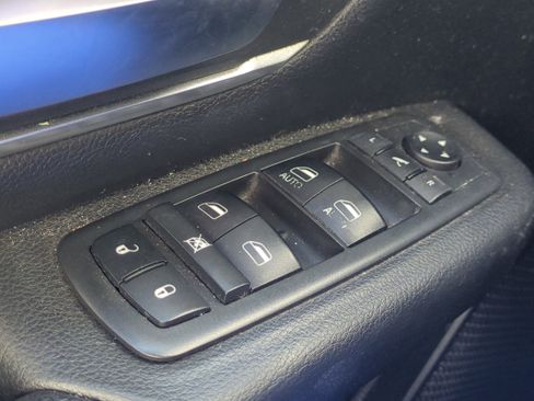 Used 2019 RAM 1500 Big Horn image 25