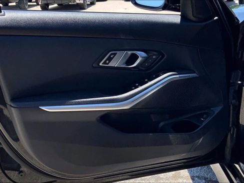 Used 2021 BMW 330i Sedan RWD image 21