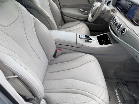 Used 2015 Mercedes-Benz S 550 Sedan image 26