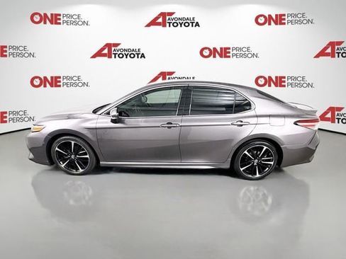 Certified 2018 Toyota Camry XSE FWD image 4