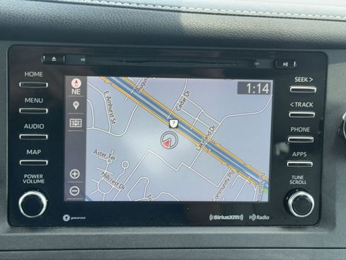 Used 2018 Toyota Sienna XLE w/ XLE Navigation Package FWD image 27