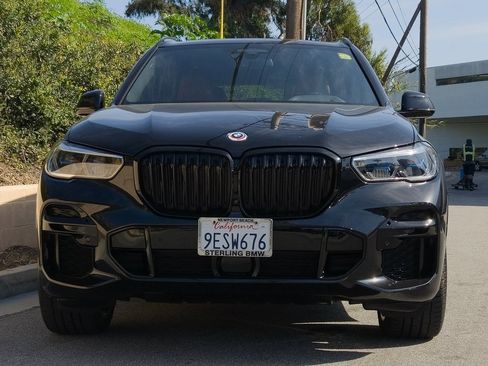 Used 2023 BMW X5 M50i w/ Executive Package image 27