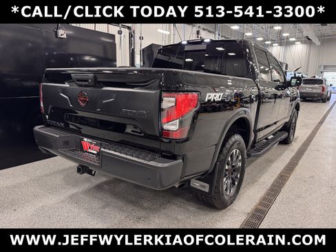 Used 2024 Nissan Titan PRO-4X w/ Pro-4x Utility Package image 3