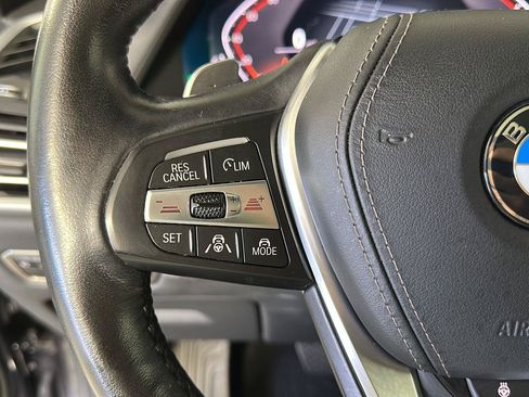Used 2020 BMW X5 xDrive40i w/ Premium Package AWD/4WD image 16
