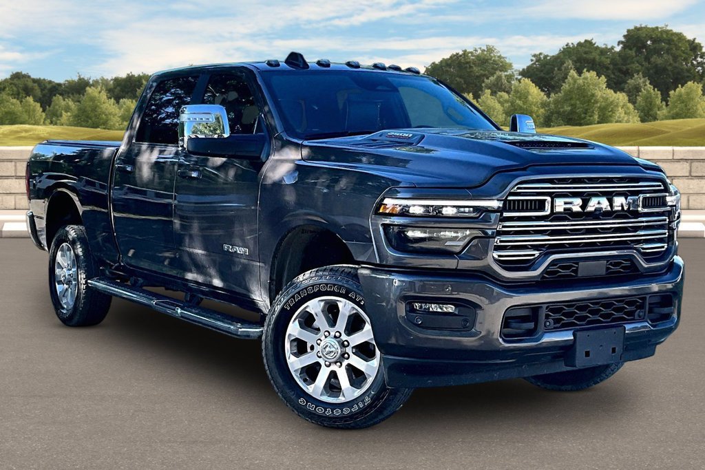 Used 2025 RAM 2500 Laramie w/ Sport Appearance Package AWD/4WD image 2