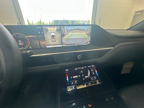 New 2026 INFINITI QX80 4WD w/ Sport Exterior Package image 30
