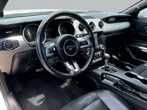 Used 2018 Ford Mustang Premium RWD image 14