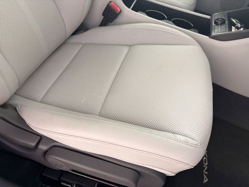 Used 2026 Hyundai Kona Limited FWD image 23