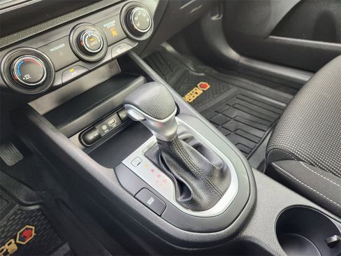 Certified 2021 Kia Forte LXS image 22