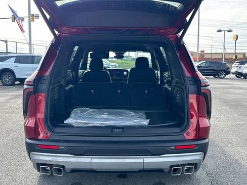 New 2026 Chevrolet Traverse LT w/ Enhanced Driving Package image 13