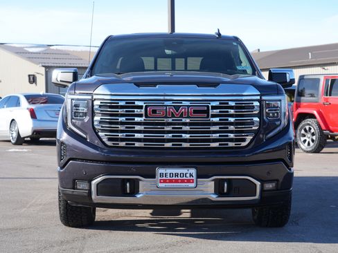 Used 2022 GMC Sierra 1500 Denali w/ Technology Package image 8