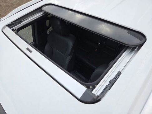 Used 2023 Lexus LX 600 F Sport image 9