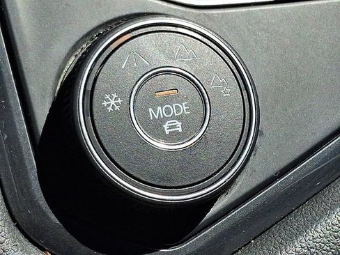 Used 2020 Volkswagen Tiguan S AWD/4WD image 24