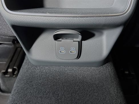 New 2026 Genesis GV70 2.5T Advanced image 28