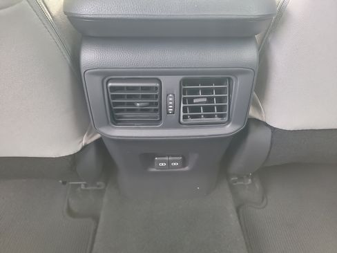 Used 2024 Toyota RAV4 XLE w/ Convenience Package FWD image 17