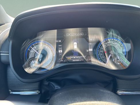 Used 2022 RAM 1500 Limited AWD/4WD image 15