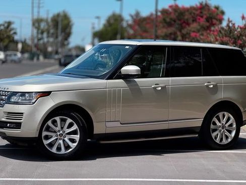 Used 2013 Land Rover Range Rover HSE AWD/4WD image 8