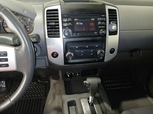 Used 2014 Nissan Xterra S w/ Value Package AWD/4WD image 17