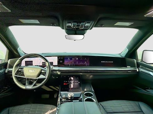 Certified 2025 Cadillac Escalade ESV V AWD/4WD image 14