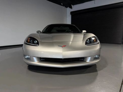 Used 2008 Chevrolet Corvette Convertible w/ Preferred Equipment Group RWD image 2