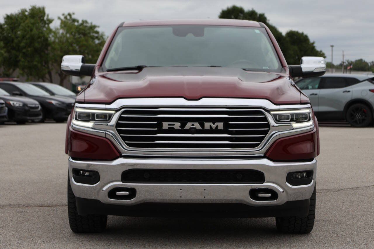 Used 2019 RAM 1500 Limited AWD/4WD image 2
