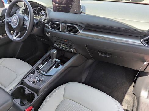 New 2025 MAZDA CX-5 AWD 2.5 S w/ Preferred Package image 16