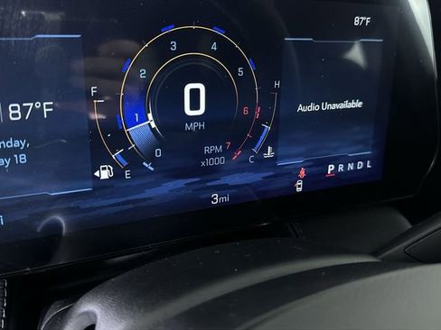 New 2026 Chevrolet Equinox LT w/ Midnight Edition FWD image 13