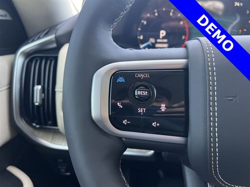 New 2025 Nissan Armada Platinum Reserve image 13