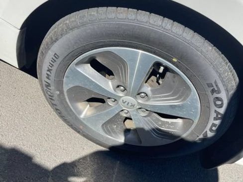 Used 2016 Kia Optima Hybrid FWD image 7