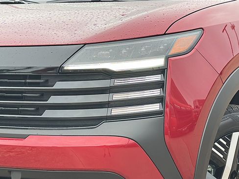 New 2026 Nissan Kicks SV image 4