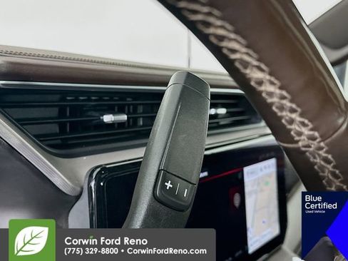 Used 2024 GMC Sierra 3500 Denali w/ Denali Reserve Package image 20