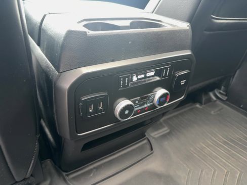 Used 2019 Ford Expedition Limited w/ Equipment Group 302A image 17