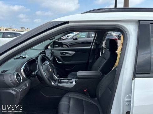 Used 2023 Chevrolet Blazer LT w/ Sound & Technology Package AWD/4WD image 2