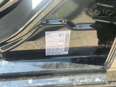 Used 2025 Nissan Altima 2.5 SV FWD image 16