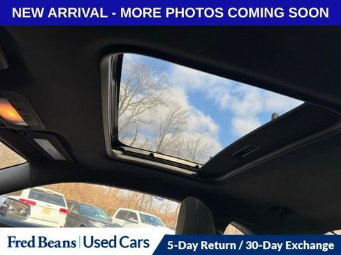 Used 2015 Chevrolet Camaro LT image 13