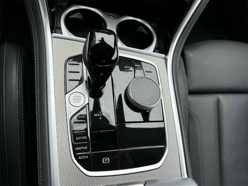 Used 2024 BMW 840i xDrive Coupe w/ Driving Assistance Package image 16