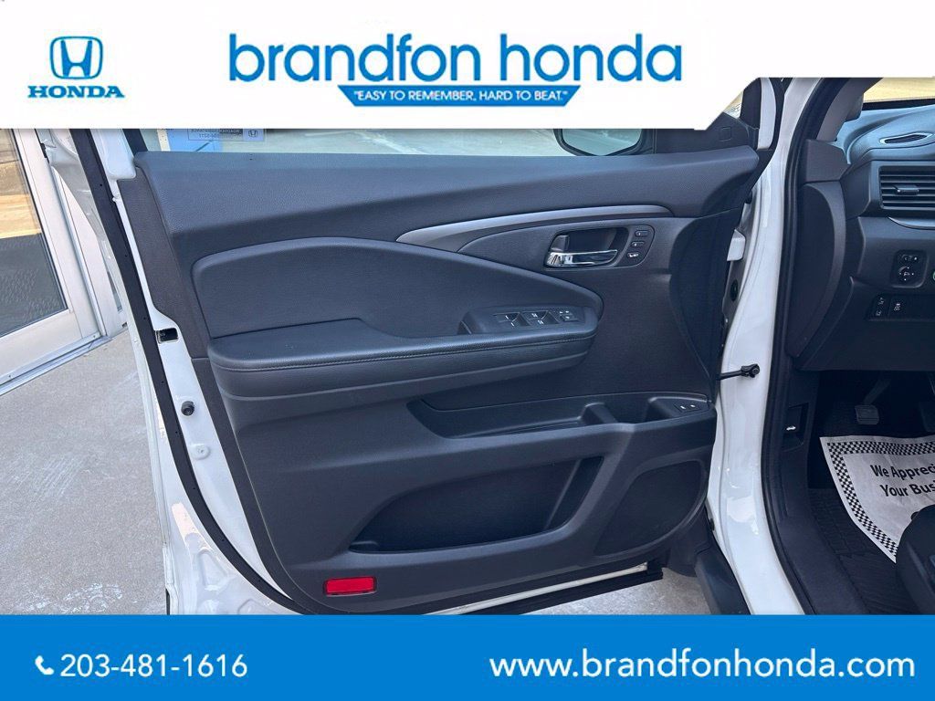 Used 2020 Honda Pilot EX-L image 11